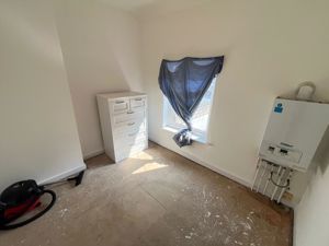 Photo 5- click for photo gallery